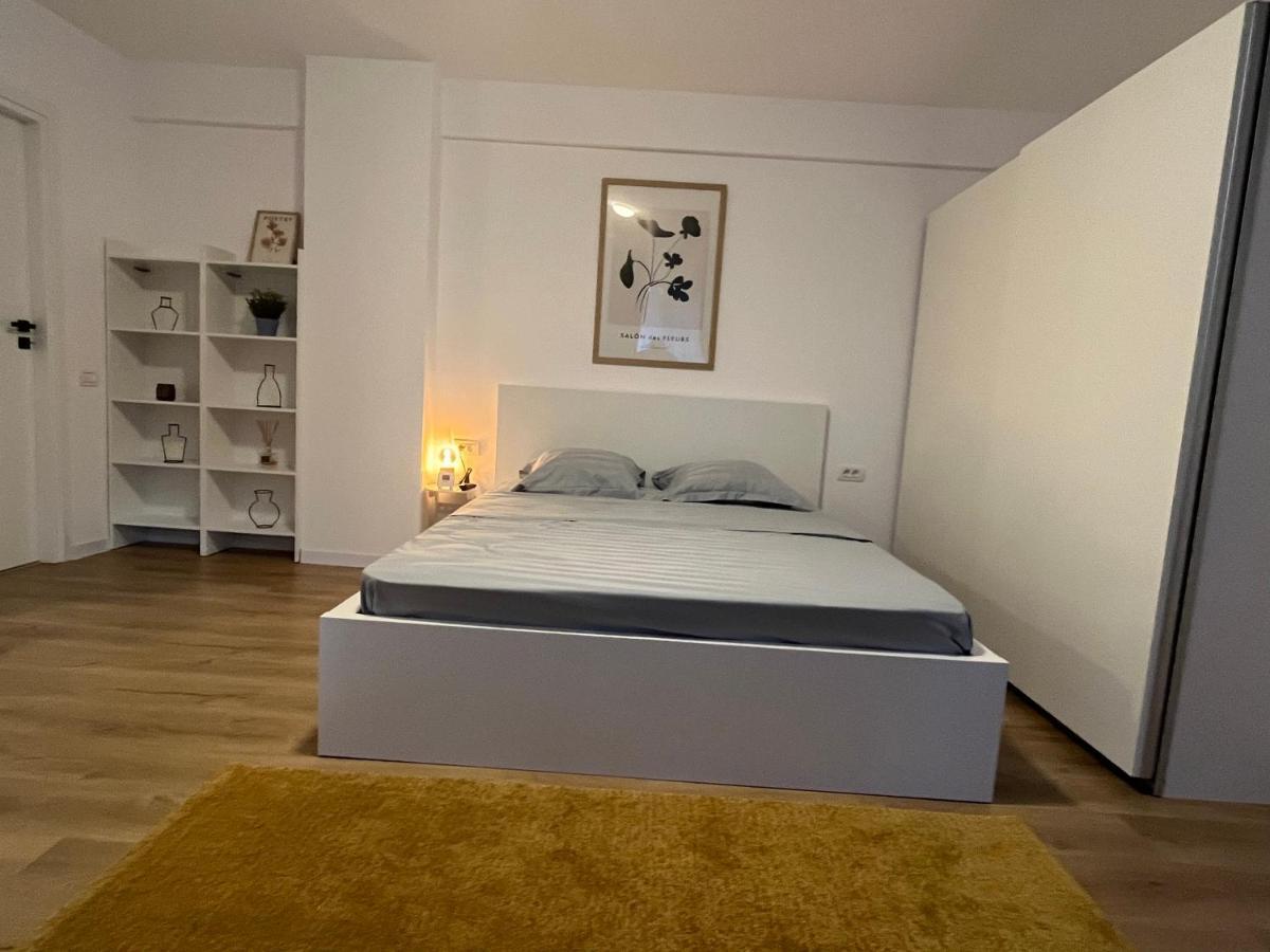 Sky Residence Airport Otopeni 12 Екстериор снимка
